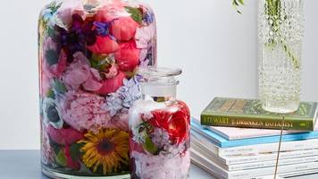 Bunte Deko - Geschickt gemacht: Blumen für die Wohnung - aber mal anders